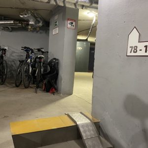 Больше мест на велопарковке